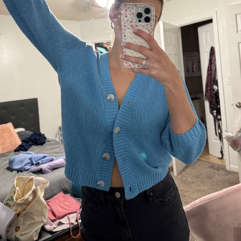 Ann Taylor LOFT Blue Cropped Cardigan Sweater